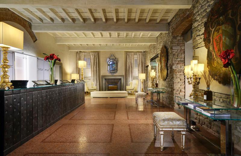 Hotel Florenca ลูอันดา ภายนอก รูปภาพ