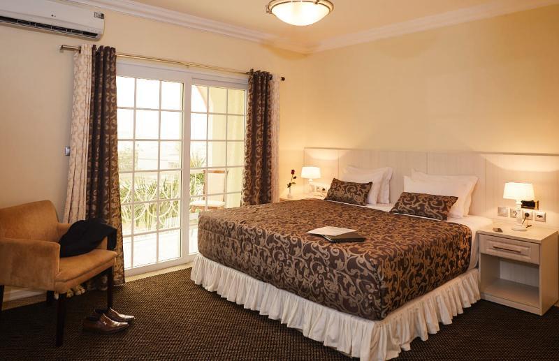 Hotel Florenca ลูอันดา ภายนอก รูปภาพ